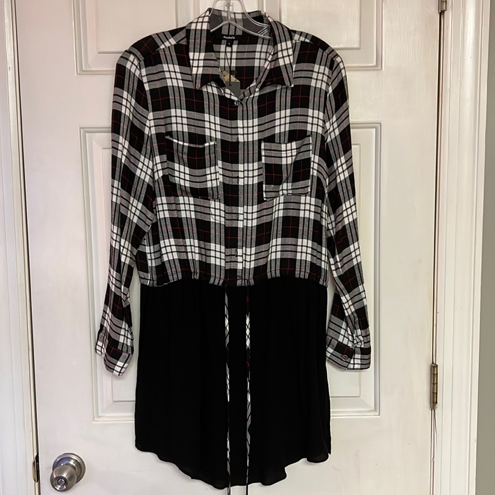 Tunic. Red, white, and  black